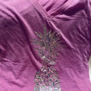 Love love dream purple shirt with sequence silver pineapple. XL